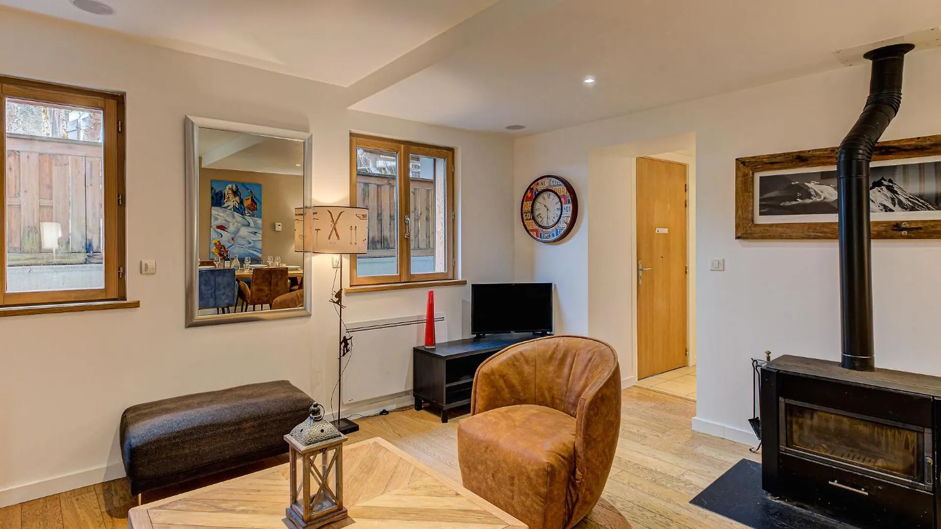 Apartment Biolay - Alpes Travel - Central Chamonix - Sleeps 6
