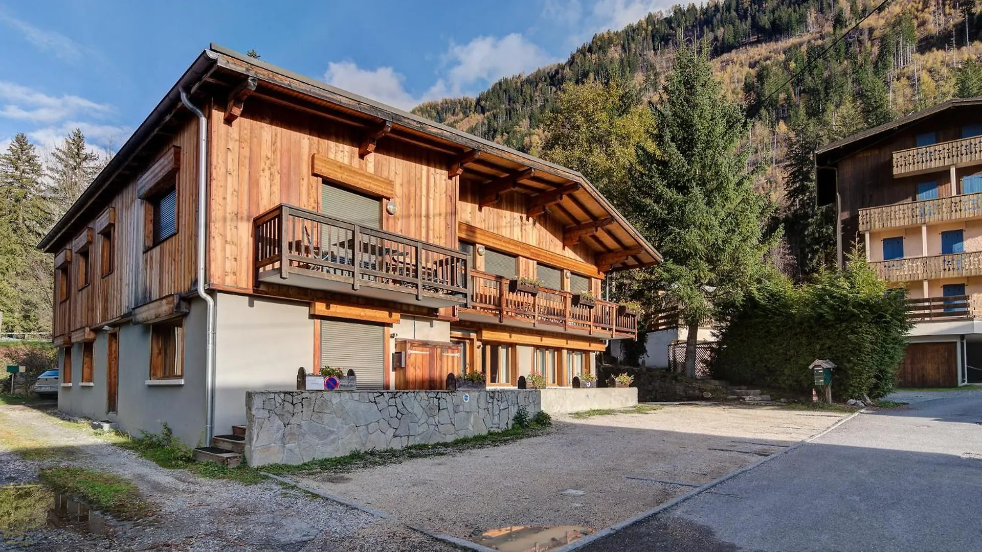 Apartment Biolay - Alpes Travel - Central Chamonix - Sleeps 6