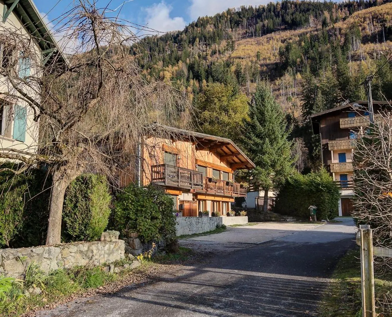 Apartment Biolay - Alpes Travel - Central Chamonix - Sleeps 6