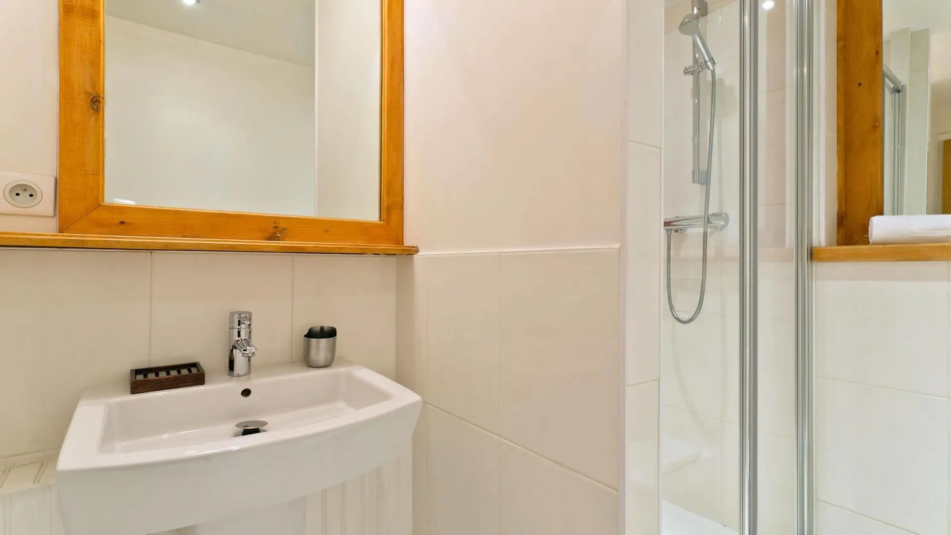 Apartment Biolay - Alpes Travel - Central Chamonix - Sleeps 6 Francja