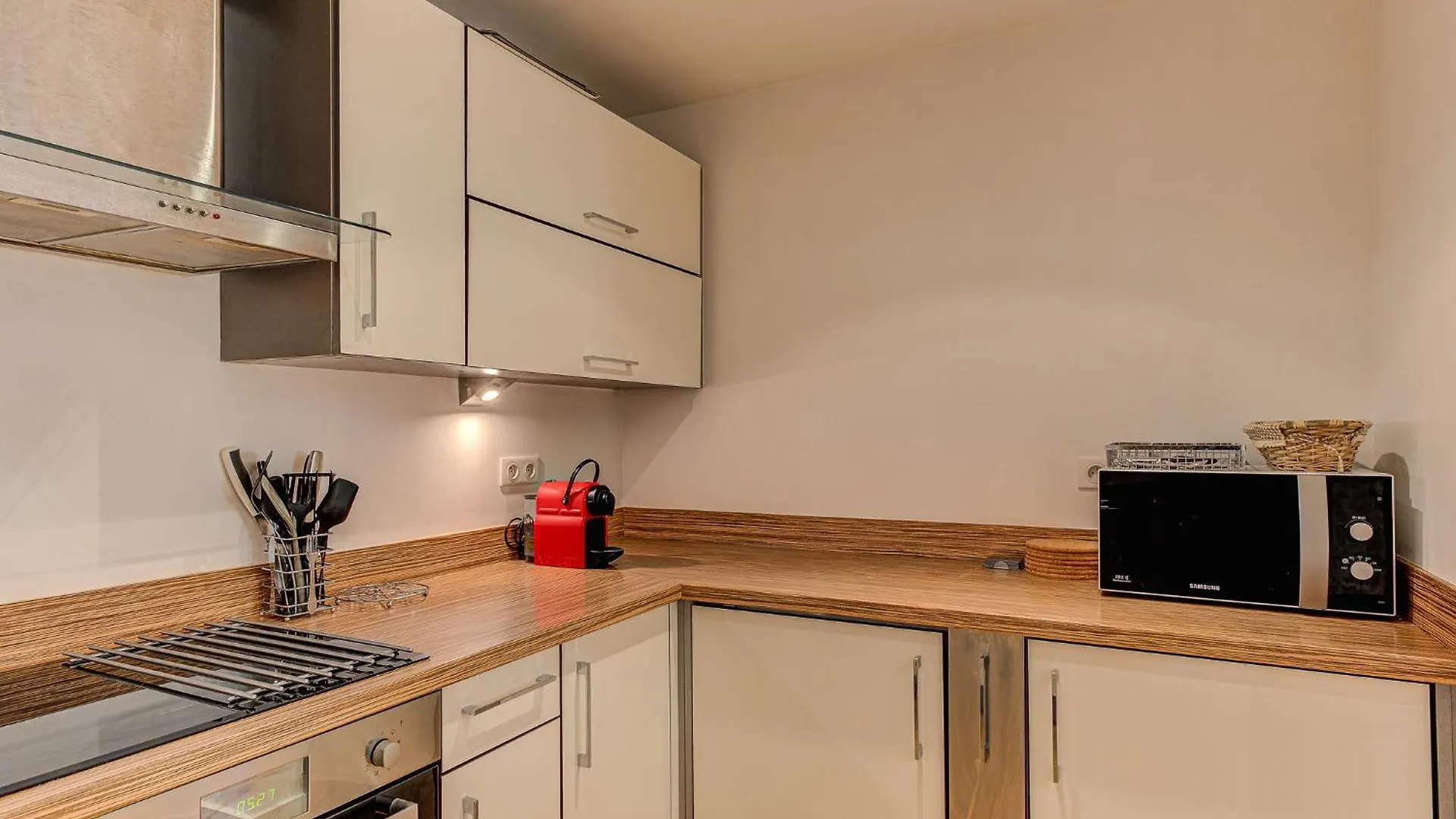 Apartment Biolay - Alpes Travel - Central Chamonix - Sleeps 6 0*,  France